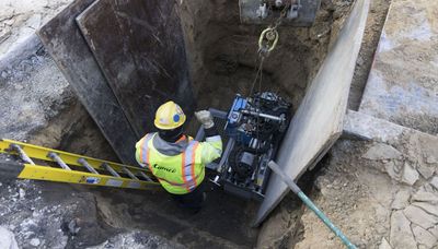 Chicago gets $336 million federal loan to replace lead water pipes