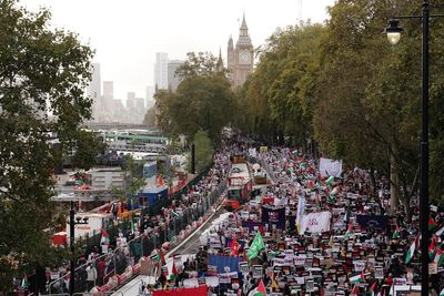 Pro-Palestine protest march row explained as thousands set to protest again in London