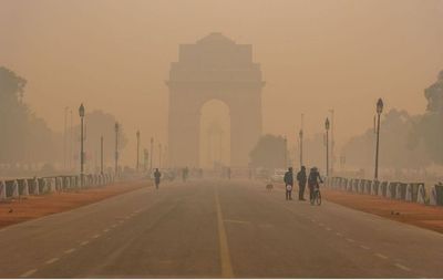 Air Pollution: Delhi AQI at severe, citizens complain of breathing trouble
