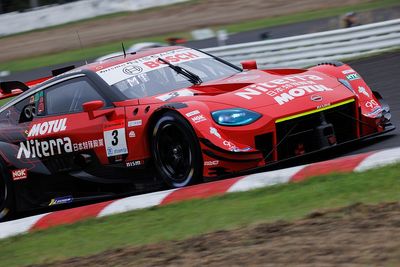 Super GT Motegi: Nissan takes pole for finale to boost title chances