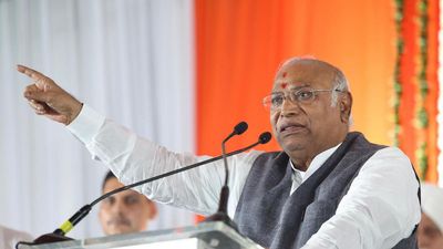 ED, CBI, I-T raids in Chhattisgarh can’t demoralise Congress workers, we’ll win there and in M.P.: Kharge