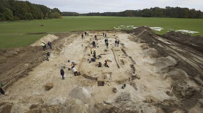 'Spectacular' hall, likely used by Nordic Bronze Age royalty, unearthed in Germany