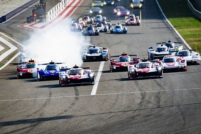 WEC Bahrain: Toyota holds 1-2 at halfway mark in finale