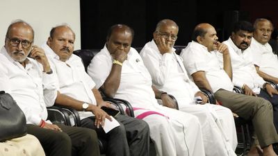 Kumaraswamy announces ‘Raitha Santhwana Yatra’; continues to taunt Shivakumar