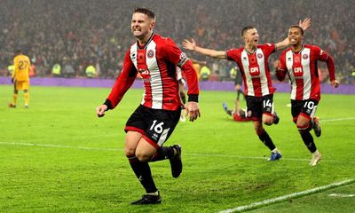 Last-gasp Oliver Norwood penalty earns Sheffield United first win of the season
