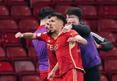 Aberdeen 1 Hibs 0: Bojan Miovski sucker punch puts 10-man Dons into final