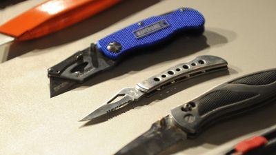 Qld to ban sale of knives and fake guns to under 18s