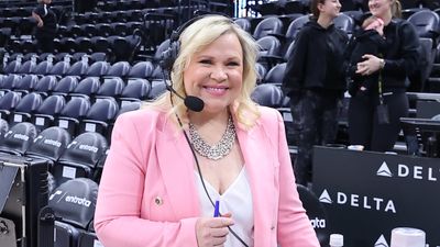 ESPN’s Holly Rowe Has Bonkers Itinerary to Cover WBB in Paris After USC Game Tonight