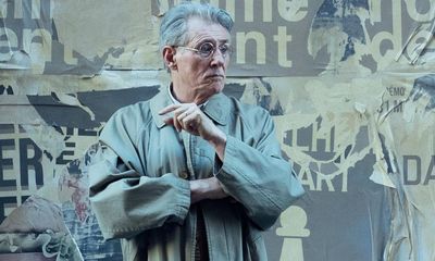 Dance First review – the two faces of Samuel Beckett with Gabriel Byrne