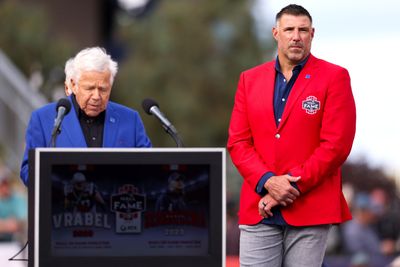 Report: Mike Vrabel considered Patriots ‘home run choice’ for next head coach