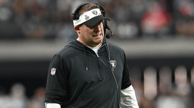 Raiders' Team Meeting 'Broke' Josh McDaniels as Players, Coaches Ripped Into Him, per Report