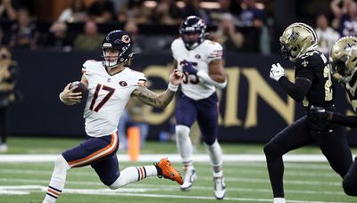 Bears QB Tyson Bagent falters in 4th quarter as Saints win 24-17