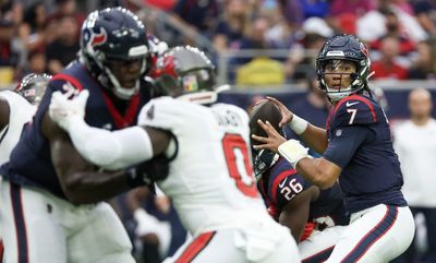 C.J. Stroud breaks single-game rookie passing yards record in miracle win over Tampa Bay