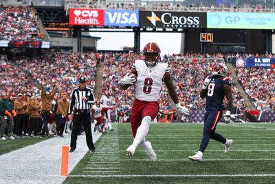 Commanders get a win: Hold on for 20-17 victory over Patriots