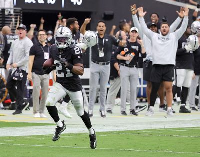 Watch: Amik Robertson, Tre Tucker leaping grabs help Raiders finally break 20-point barrier