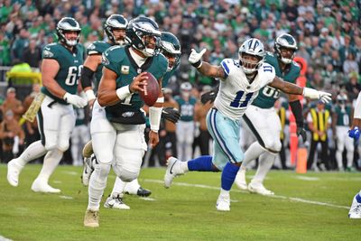 Takeaways and highlights from first half as Cowboys hold a 17-14 lead over Eagles