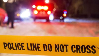 Man hospitalized after Lower West Side shooting