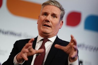 Labour council leader and 10 others quit party over Keir Starmer's Gaza position