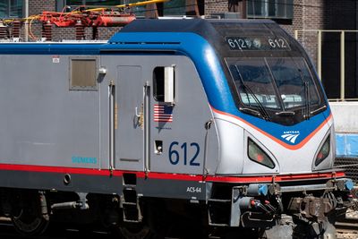 Northeast Corridor gets $16 billion amid Amtrak fight - Roll Call
