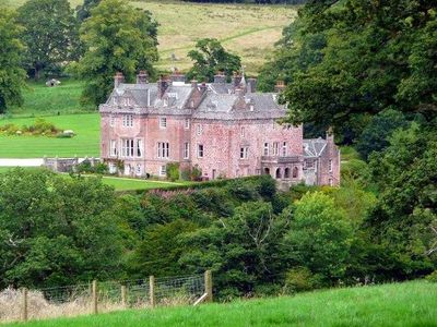 Scottish castle wins award for most romantic wedding venue in UK