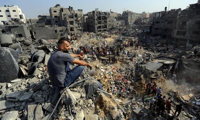 Antony Blinken meets Arab leaders in fresh effort to stop Gaza conflict escalating