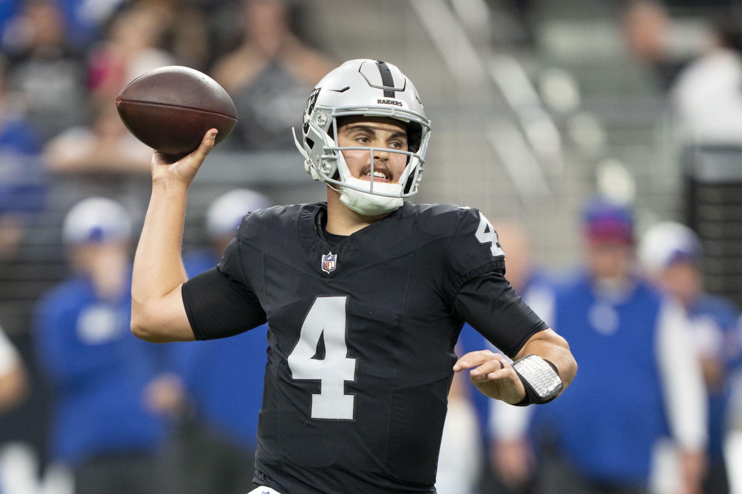 Raiders QB Aidan O’Connell impresses in second career…