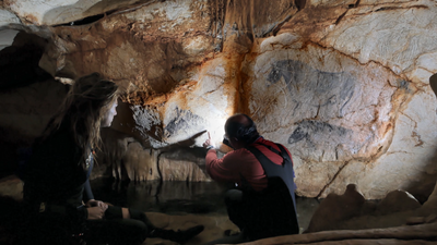 France's Cosquer cave: 20,000 years under the sea