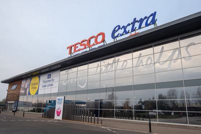 Tescos issues three-week warning to anyone with a Clubcard