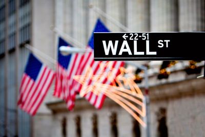 Stocks Finish Higher on Dovish Fed Hopes
