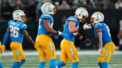 Chargers-Jets Takeaways: Chargers Stay Alive in AFC Playoff Race