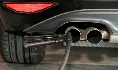 EU poised to water down new car pollution rules after industry lobbying