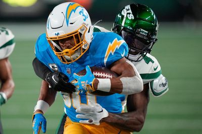 Los Angeles Chargers demolish New York Jets 27-6