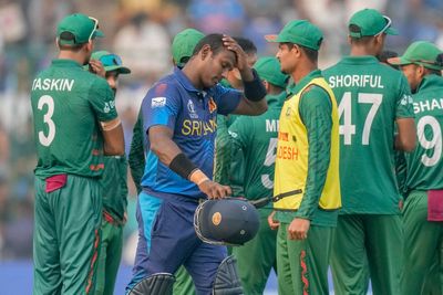 Cricket fans and pundits divided by controversial Angelo Mathews dismissal: ‘This is pathetic’