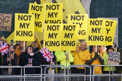 Anti-monarchy protesters gather in London for State Opening of Parliament