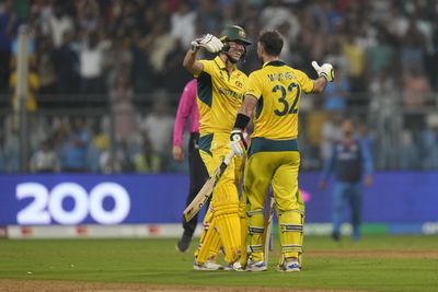 Maxwell drags Australia to stunning win over Afghanistan in World Cup