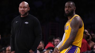 Lakers’ Darvin Ham Backs LeBron James in Criticism of Refs vs. Heat: ‘He’s Not Flopping’
