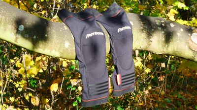 Fasthouse Hooper kneepad review – freeride-inspired gravity knee protection