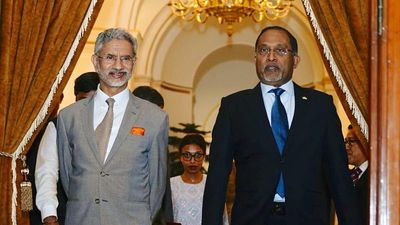 India, Malaysia looking at reviewing 2011 trade pact: Malaysian Foreign Minister Kadir