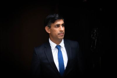 Rishi Sunak threatens Met Police chief over decision not to ban Pro-Palestine Armistice march