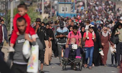 ‘We can’t ignore these people’: huge surge in numbers fleeing Gaza City
