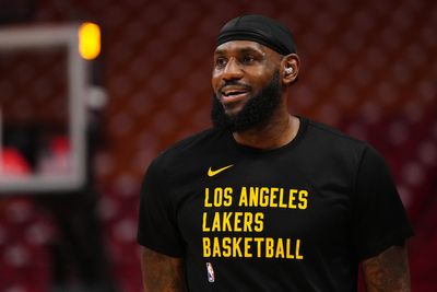 LeBron James Has Pointed Response to NBA About Lakers-Heat Last Two Minute Refereeing Report