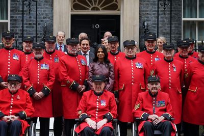 Akshata Murty meets Chelsea Pensioners in Downing Street