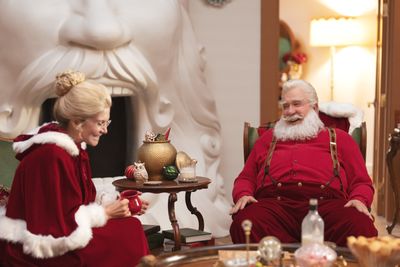 Disney Plus Delivers New Season of ‘The Santa Clauses’