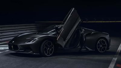 Maserati MC20 Notte Shows Its Dark Side With Matte Black Special Edition