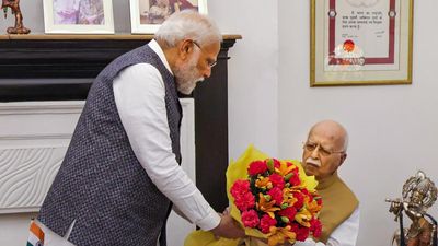 Advani turns 96; PM Modi, Amit Shah, Rajnath Singh visit him