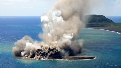 Underwater volcanic eruption gives birth to new island in the Pacific
