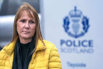 Victim of disgraced brain surgeon submits evidence against NHS Tayside to police