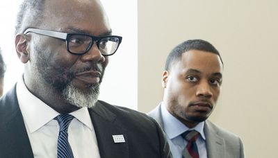 Mayor Brandon Johnson won’t pay a price for floor leader’s ouster, top aide says