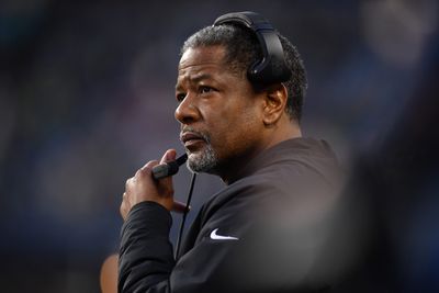 49ers DC Steve Wilks to coach from field beginning Week 10