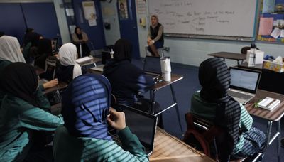 Suburban Chicago Islamic school copes with fear, sadness after threat